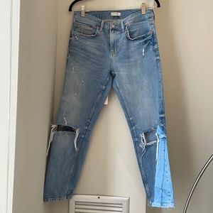 Zara light wash jeans size 6